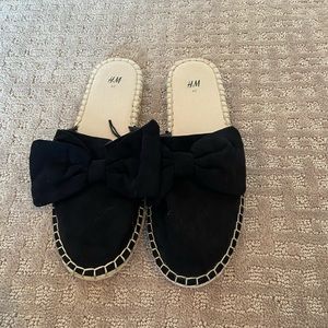 Black H&M slides